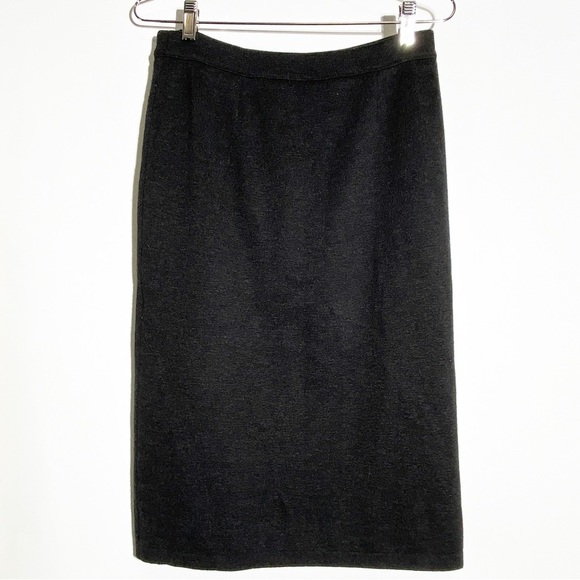Vintage Burberry Wool Knit Skirt Dark Grey size 42 - Picture 2 of 5